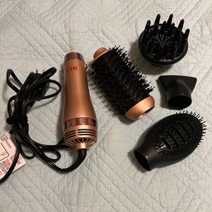 CHI Volumizer 4-in-1 Blowout Brush